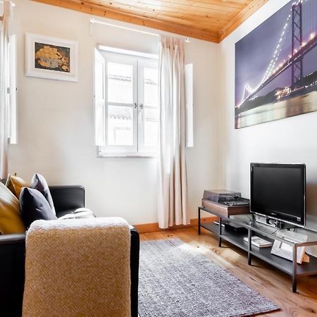 ליסבון Inloveapartments - Duplex At Alfama מראה חיצוני תמונה