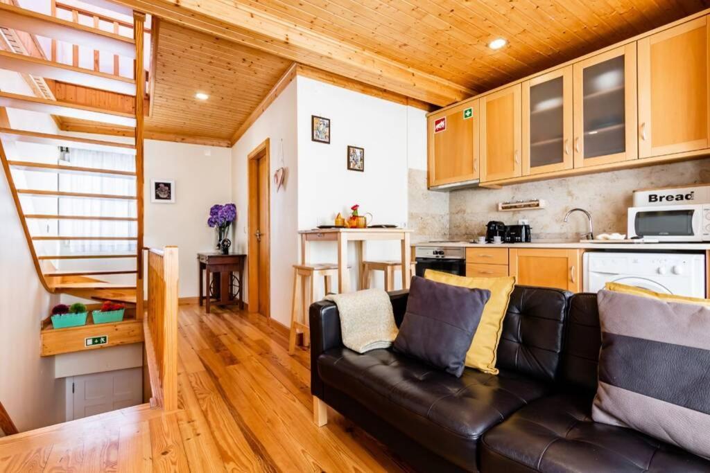 ליסבון Inloveapartments - Duplex At Alfama מראה חיצוני תמונה